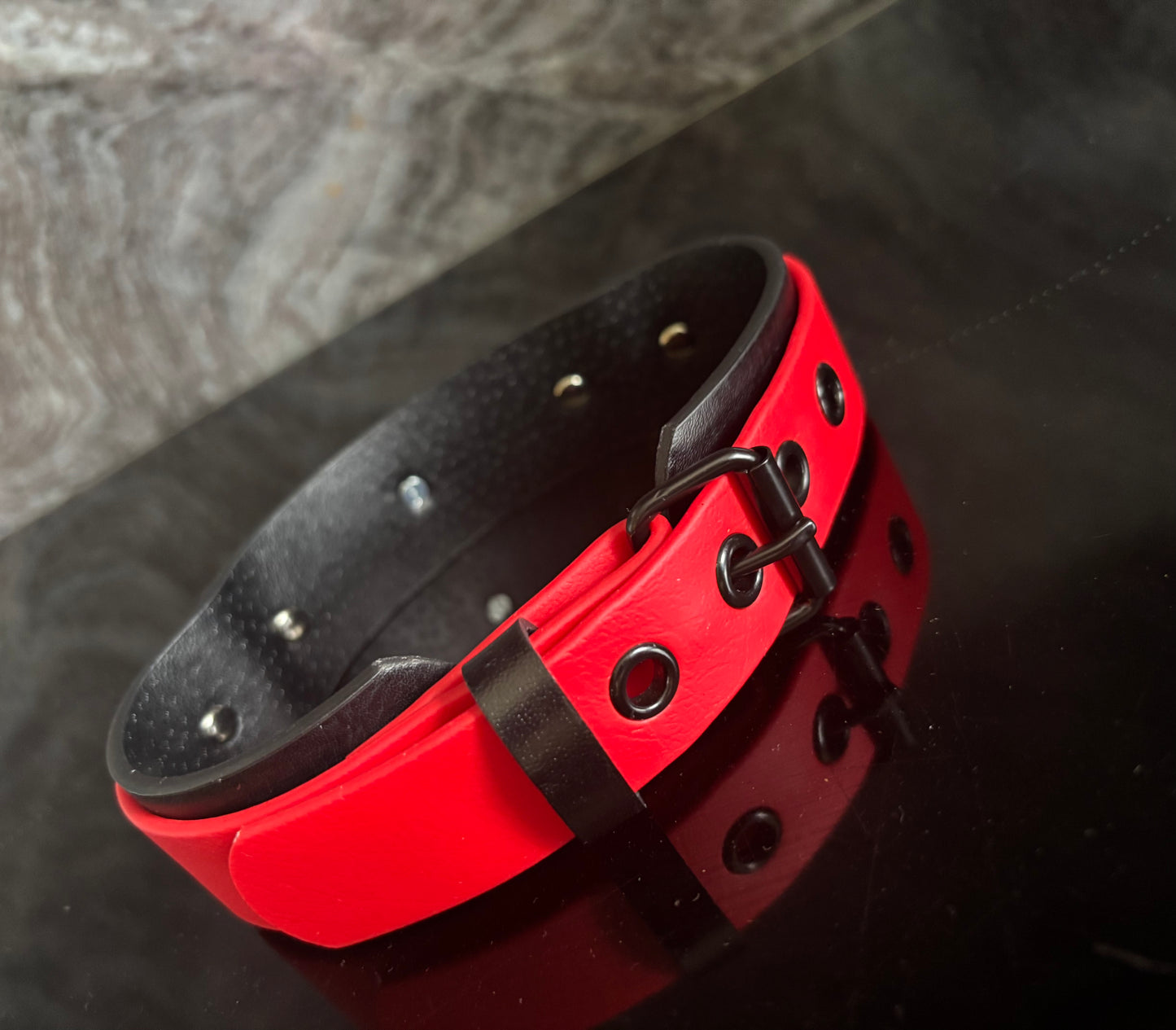 Fluo Black Choker